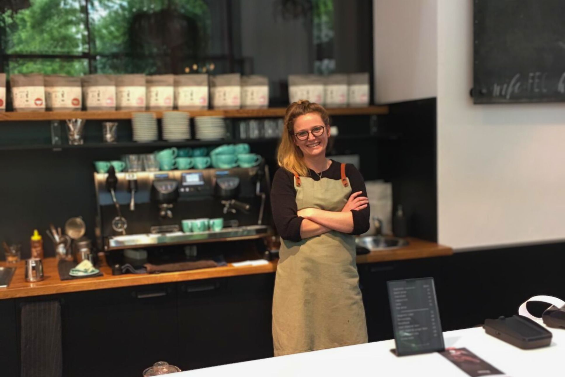 Realita v Česku a zahraničí. Chtějí se baristky vracet do gastra?