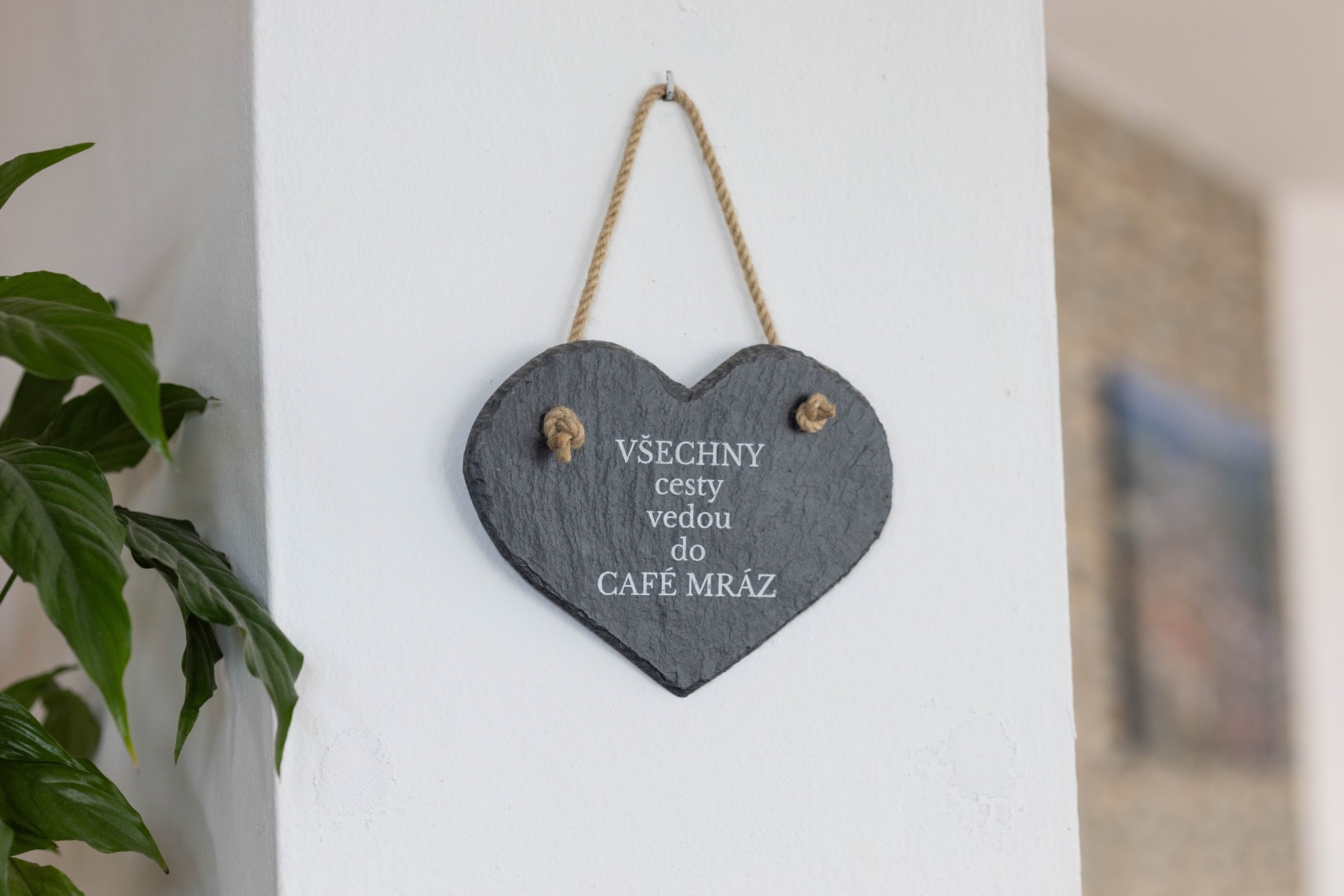 Café Mráz proměnilo Vimperk v místo, kam se jezdí za kávou